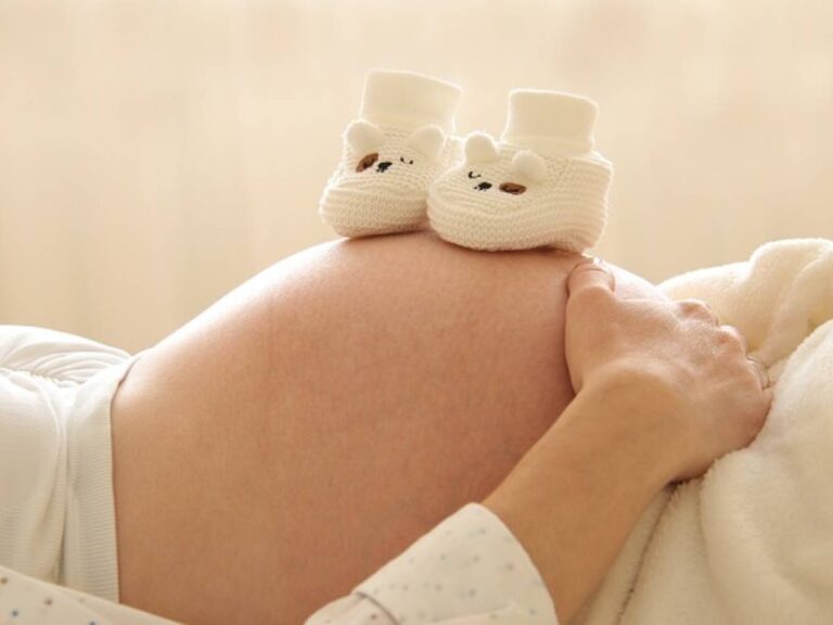 Nausée pendant la grossesse, une étude a découvert sa cause